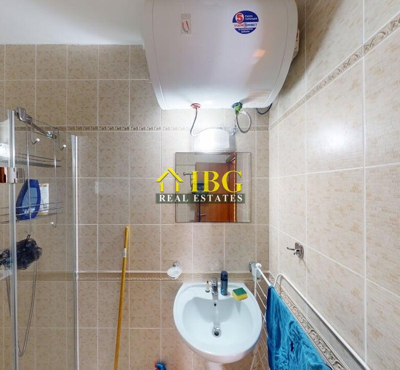 Studio with balcony and exit to the green yard in Royal Dreams, Sunny Beach