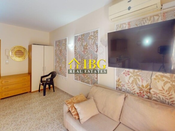 Studio with balcony and exit to the green yard in Royal Dreams, Sunny Beach