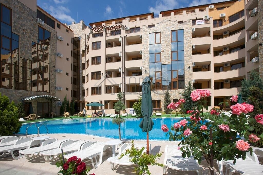 Luxury 2-Bedroom Apartment with Pool View | Emerald Paradise, Sunny Beach