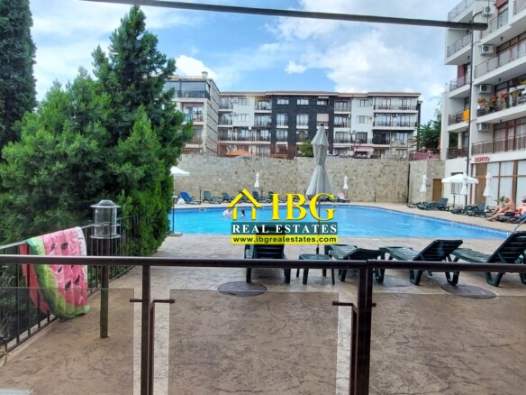 Spacious Studio with 2 Sleeping Areas, kitchen & Direct Pool Access | Helios Complex