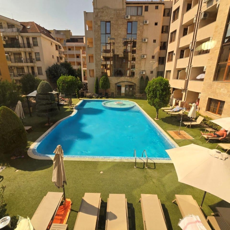 Luxury 2-Bedroom Apartment with Pool View | Emerald Paradise, Sunny Beach