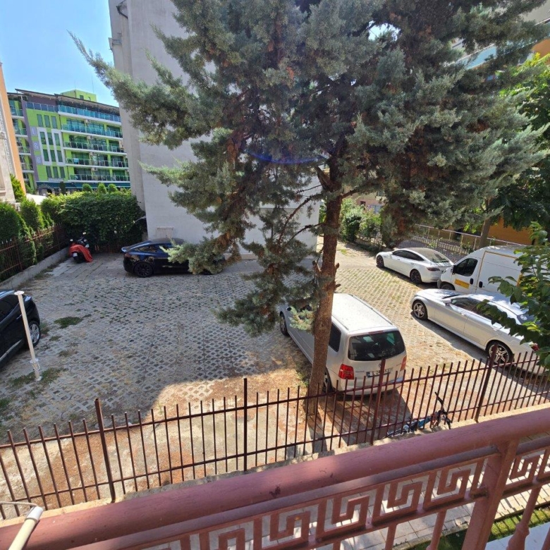 Luxury 2-Bedroom Apartment with Pool View | Emerald Paradise, Sunny Beach