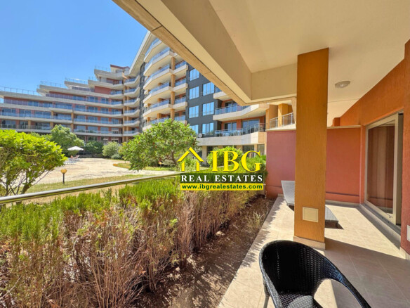 Spacious 1-Bedroom Apartment with Pool View | Peter House, Sunny Beach