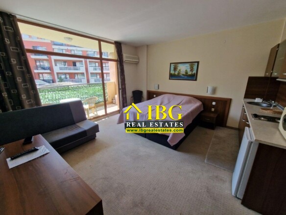 Spacious Furnished Studio | Grenada, Sunny Beach
