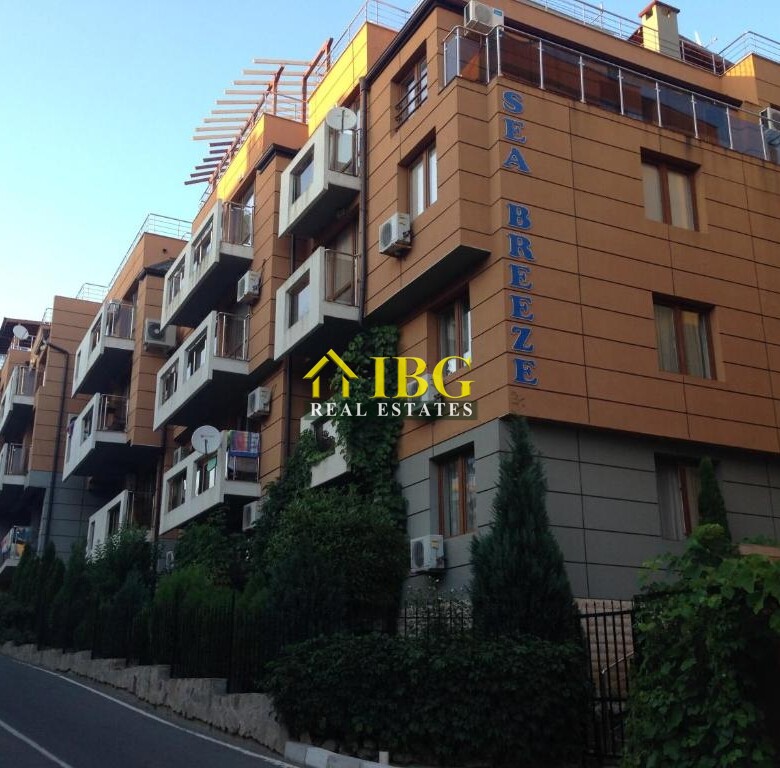 Ready to move in! Studio with Balcony in Sea Breeze, Sveti Vlas, 150 m. to the sea