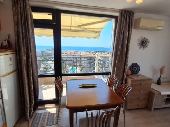 1-Bedroom Apartment with Sea and pool Views | Raduga 2, Sveti Vlas