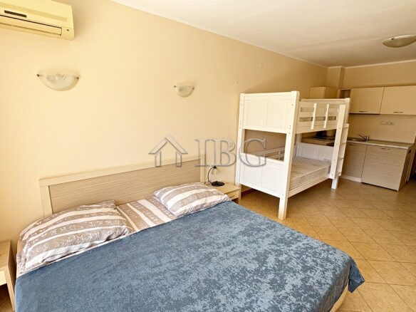 Spacious Studio with Pool View | Royal Sun, Sunny Beach