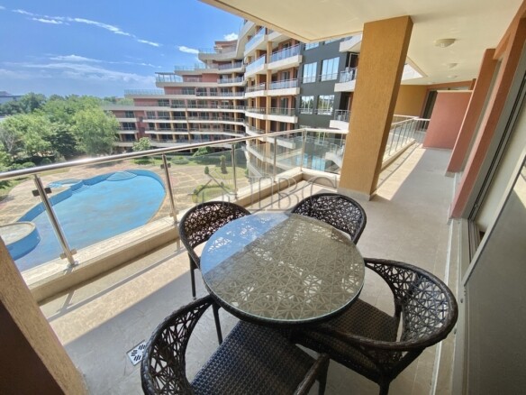 2-Bedroom Apartment with Sea and Pool views in Peter House Complex, Sunny Beach