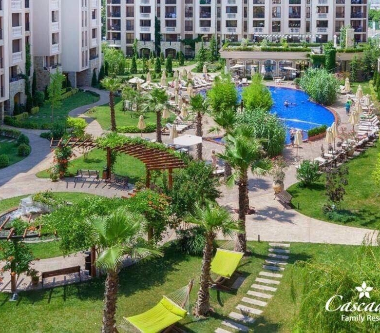 Furnished Studio with balcony and direct exit to the green yard and the pool | Cascadas Complex, Sunny Beach