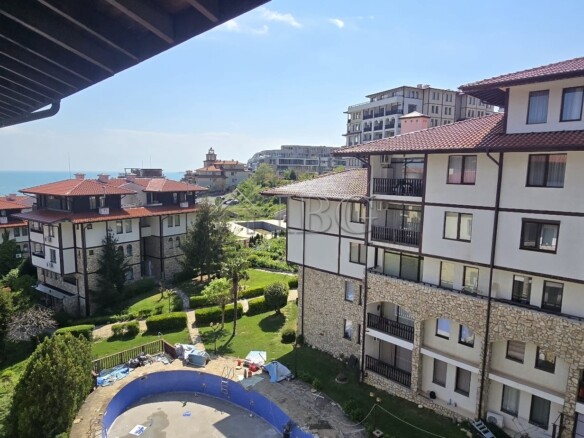 For Sale: Spacious Apartment with 2 Bedrooms and 2 Bathrooms in Etara 2, Sveti Vlas