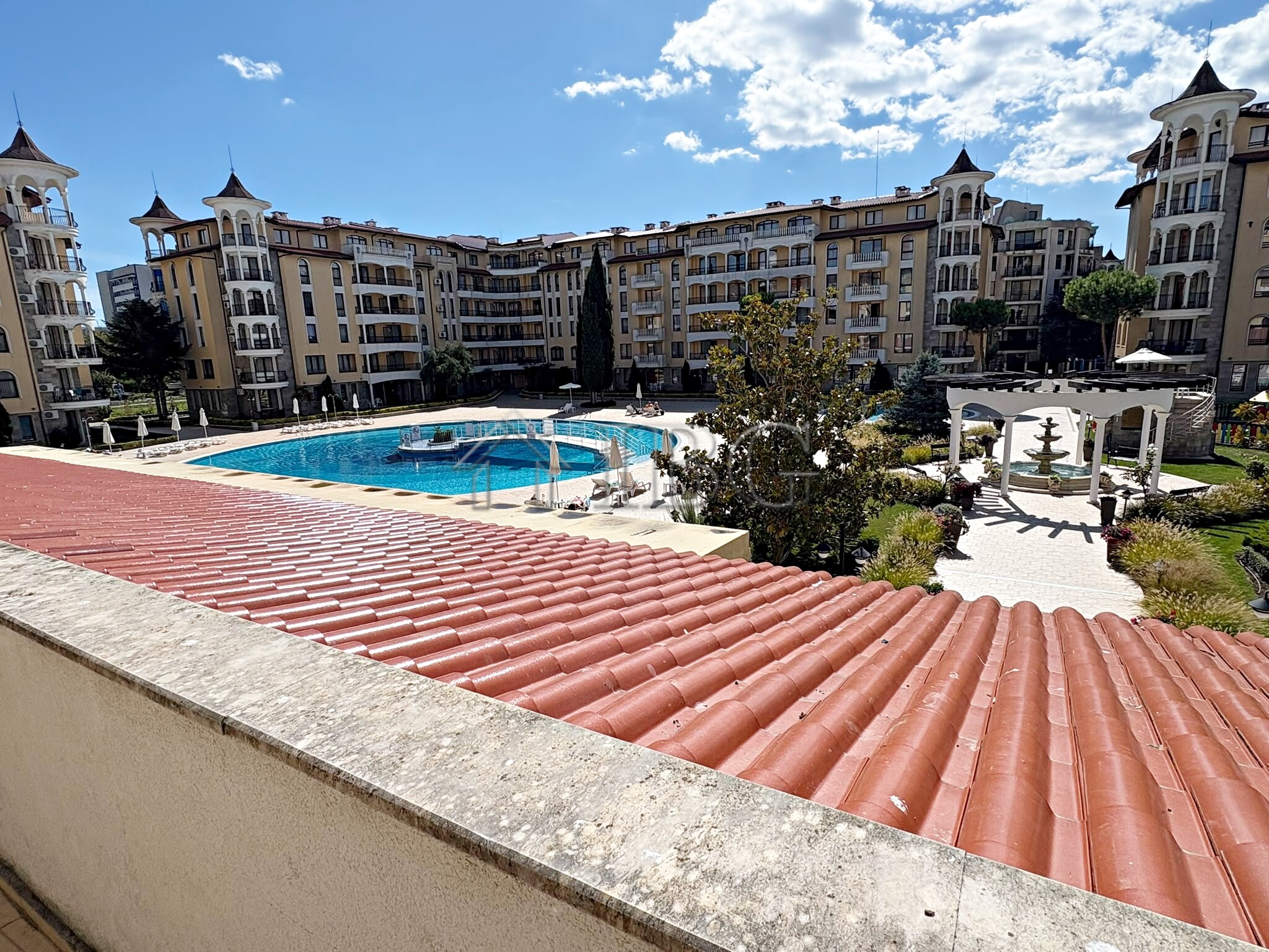 Spacious Studio with Pool View | Royal Sun, Sunny Beach