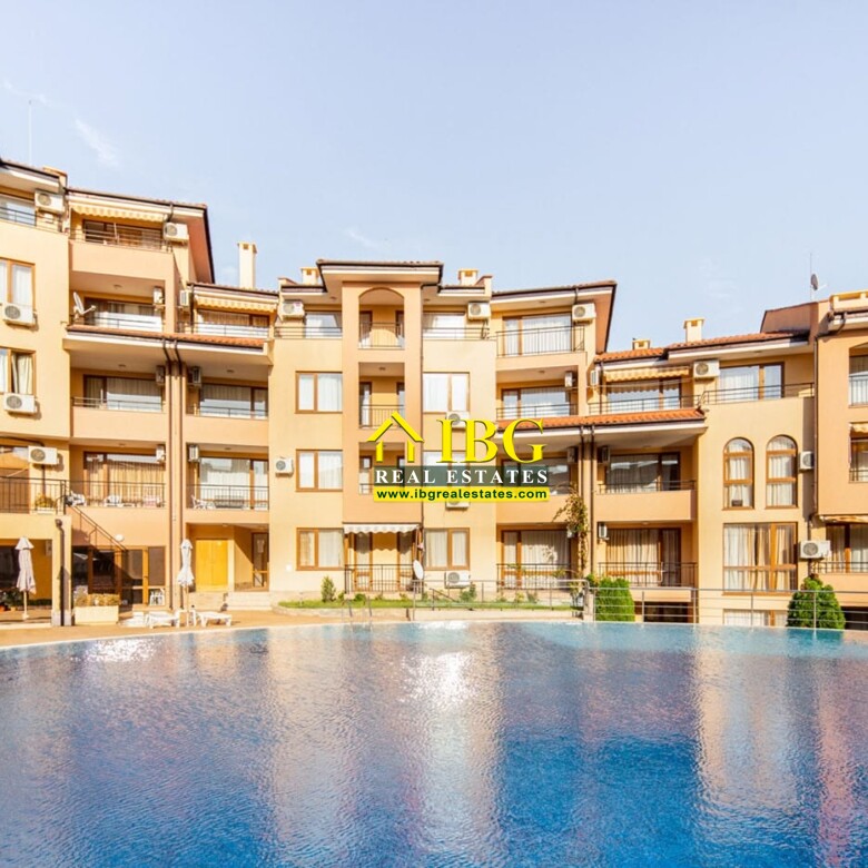 Spacious apartment with 2 Bedrooms, 2 Bathrooms, partial sea and pool views in Paradise Dreams, Sveti Vlas