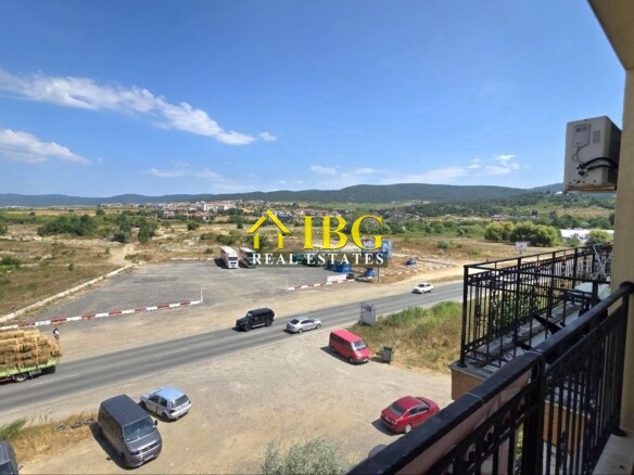 Spacious Open-Plan Apartment with Separate Sleeping Area | Amadeus 19, Sunny Beach