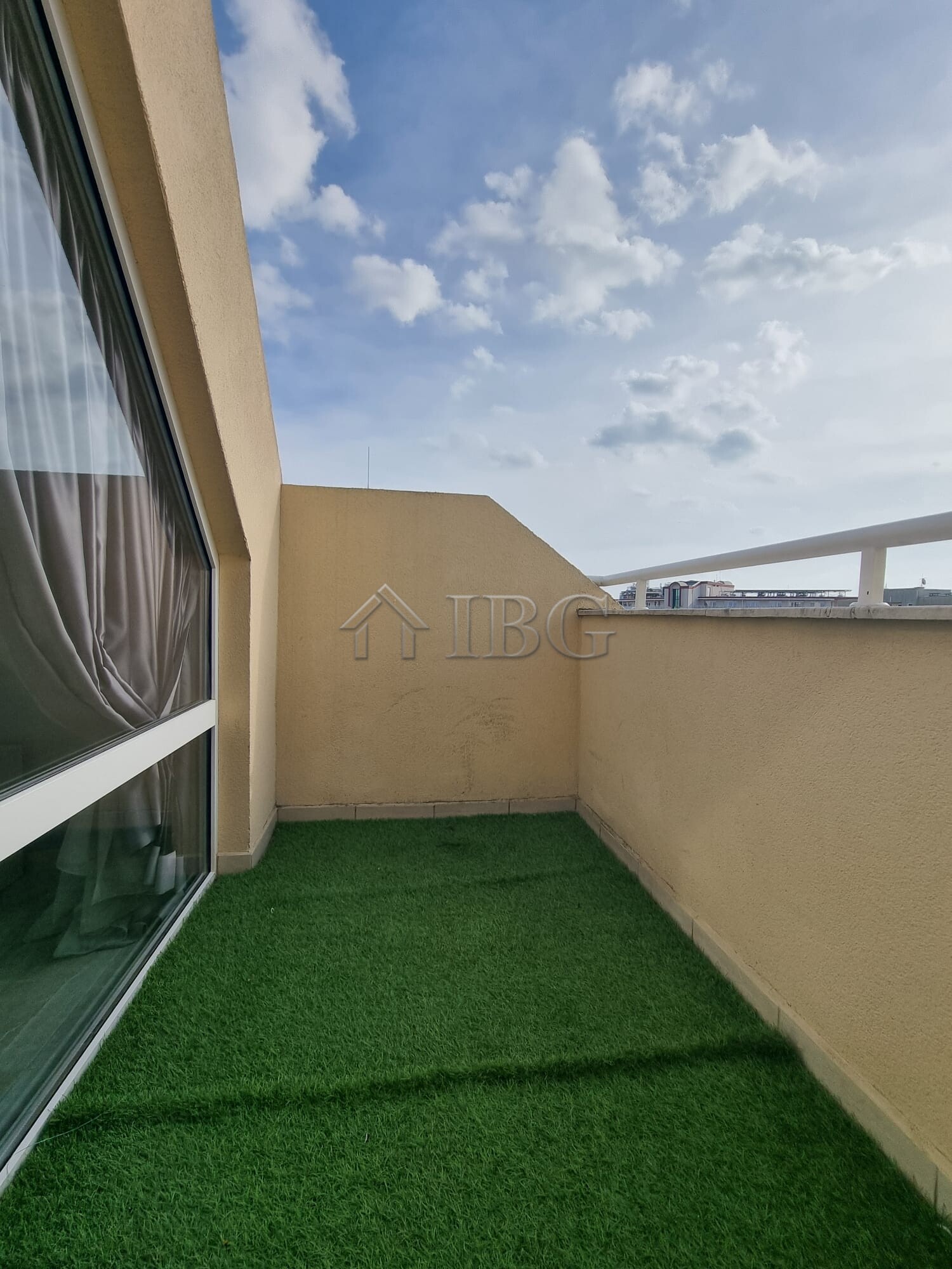 Spacious 119 sq. m. apartment with 2 Bedrooms and 2 Bathrooms | Sea Dreams, Sveti Vlas
