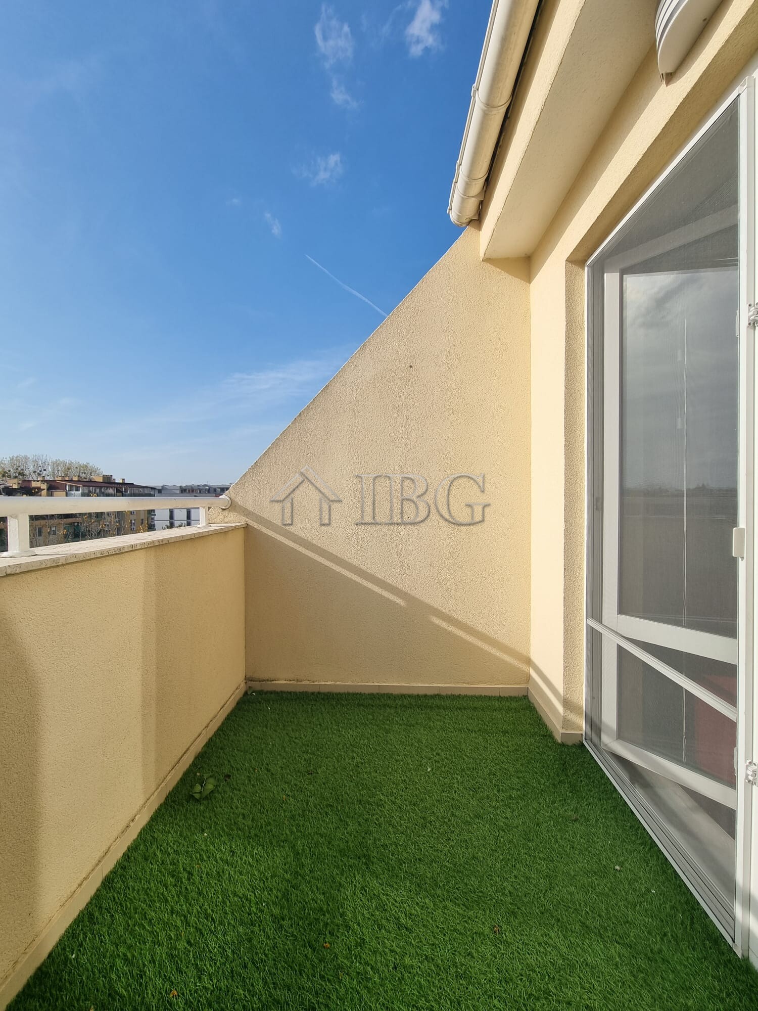 Spacious 119 sq. m. apartment with 2 Bedrooms and 2 Bathrooms | Sea Dreams, Sveti Vlas