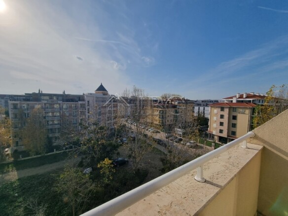 Spacious 119 sq. m. apartment with 2 Bedrooms and 2 Bathrooms | Sea Dreams, Sveti Vlas