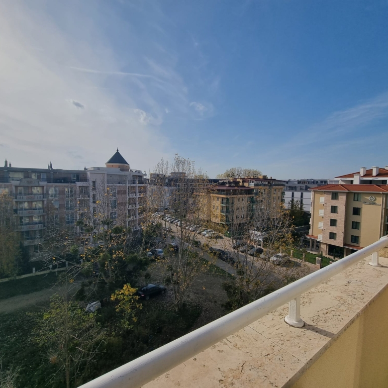 Spacious 119 sq. m. apartment with 2 Bedrooms and 2 Bathrooms | Sea Dreams, Sveti Vlas