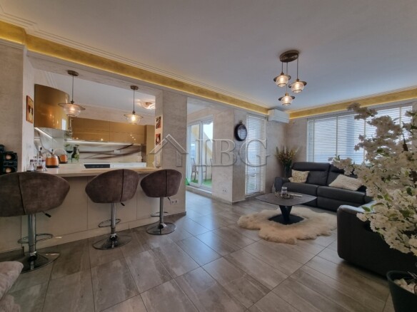 Spacious 119 sq. m. apartment with 2 Bedrooms and 2 Bathrooms | Sea Dreams, Sveti Vlas