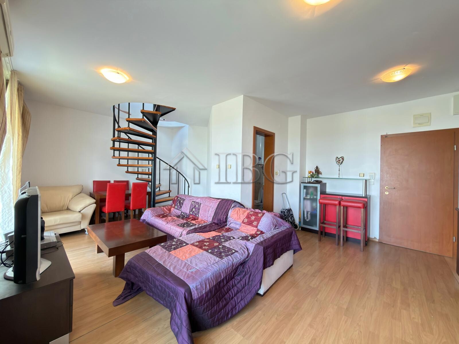 Spacious 3-Bedroom Maisonette in Sunny Day 3, Sunny Beach