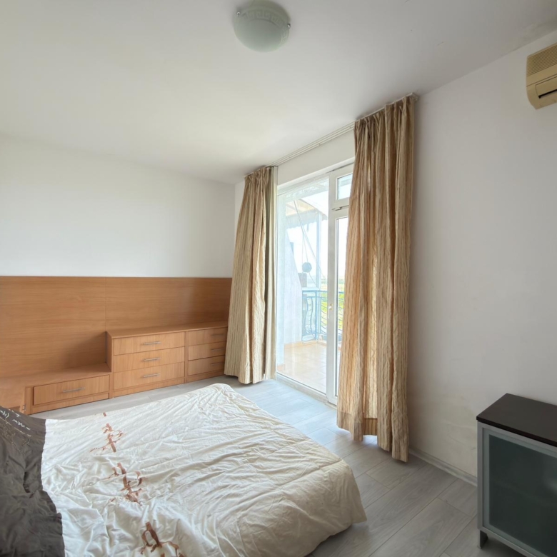Spacious 3-Bedroom Maisonette in Sunny Day 3, Sunny Beach