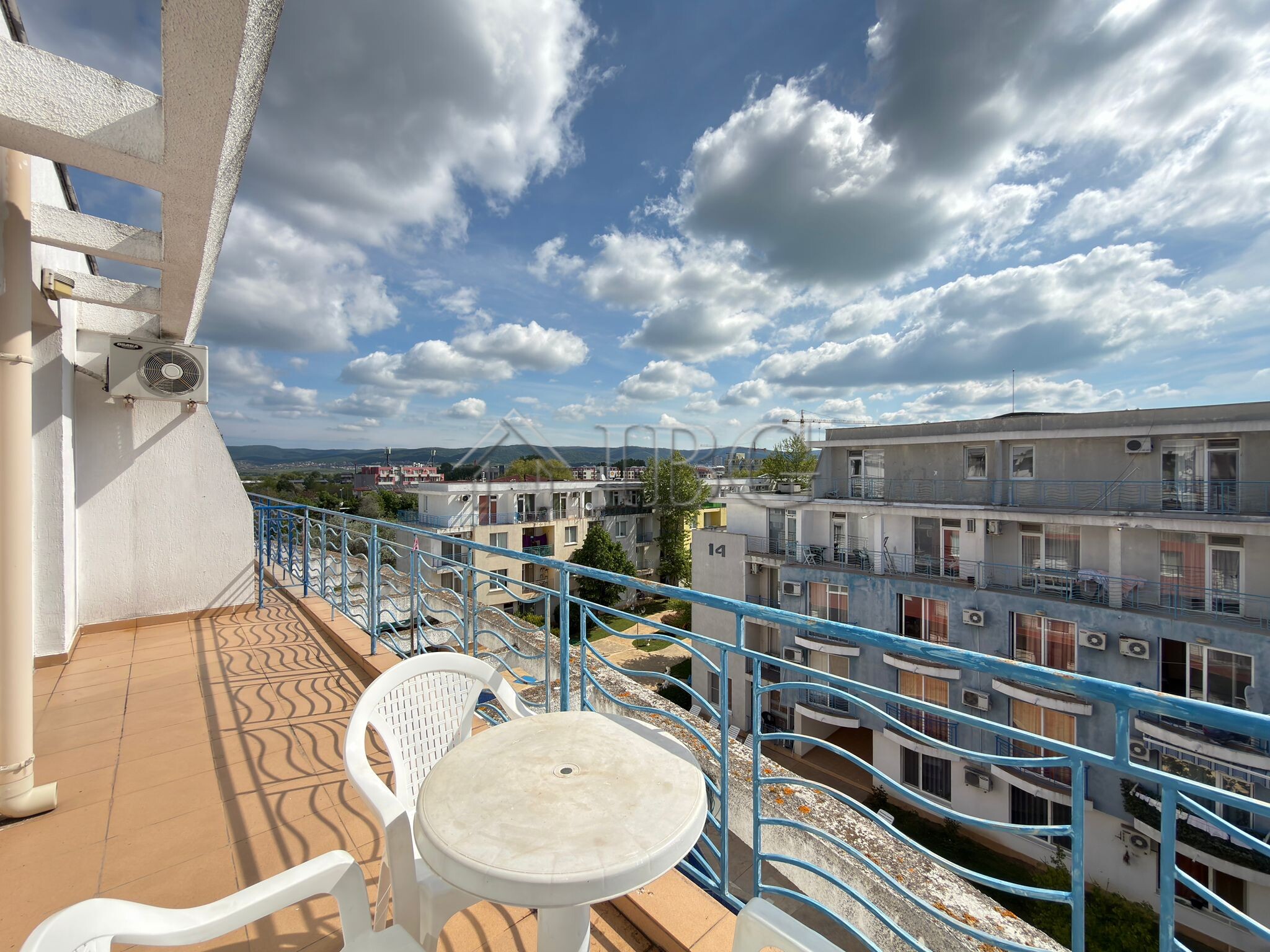 Spacious 3-Bedroom Maisonette in Sunny Day 3, Sunny Beach
