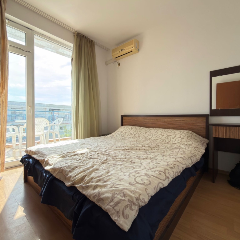 Spacious 3-Bedroom Maisonette in Sunny Day 3, Sunny Beach