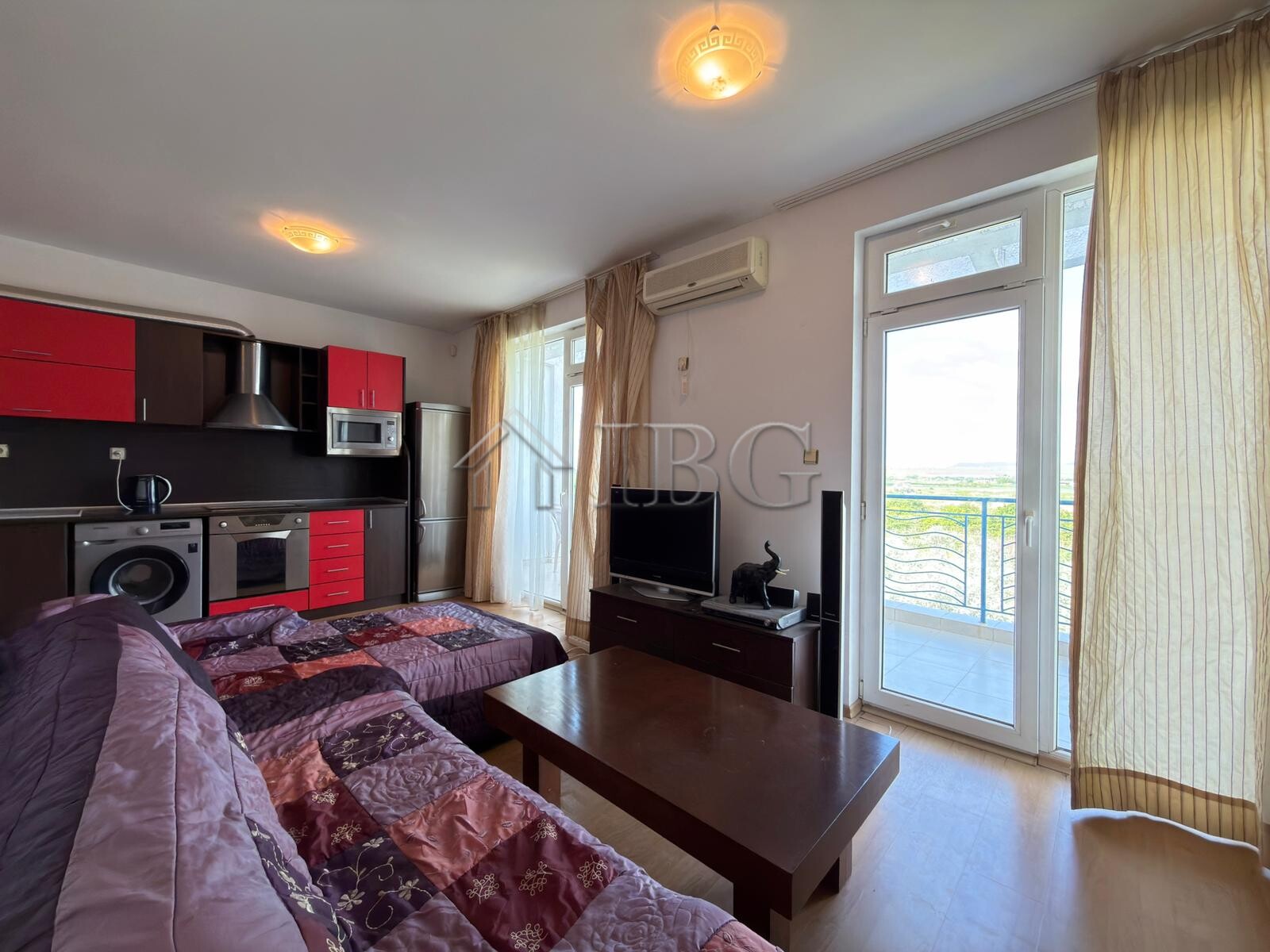 Spacious 3-Bedroom Maisonette in Sunny Day 3, Sunny Beach