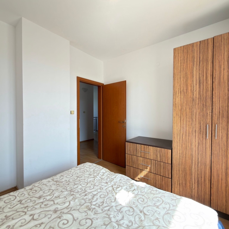 Spacious 3-Bedroom Maisonette in Sunny Day 3, Sunny Beach