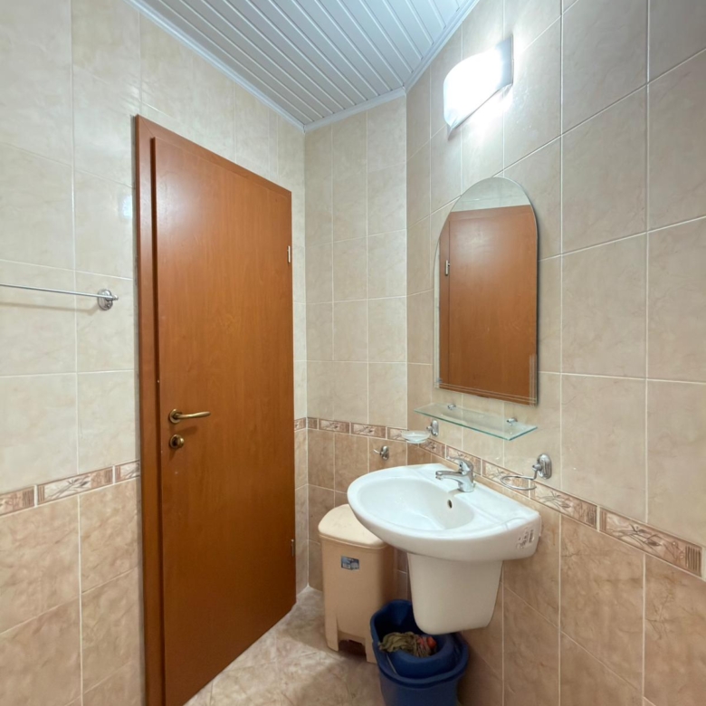 Spacious 3-Bedroom Maisonette in Sunny Day 3, Sunny Beach