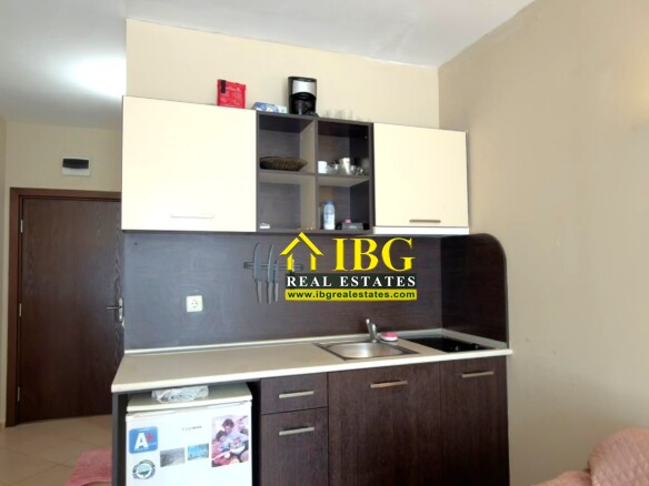 Furnished Studio with Pool View | Sunset Beach 3, Sunny Beach