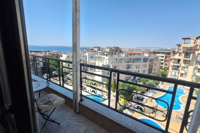 1-Bedroom Apartment with Sea and pool Views | Raduga 2, Sveti Vlas
