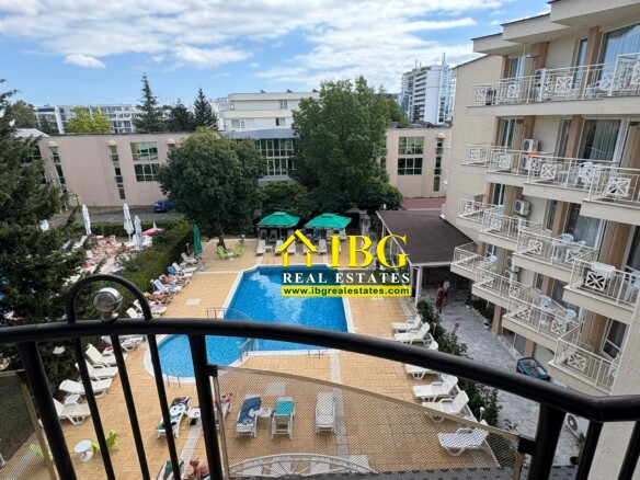 Pool View 1-Bedroom Apartment | Karlovo Aparthotel – 200 m from the Beach
