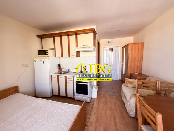 Studio with Sea View | Crown Fort Club