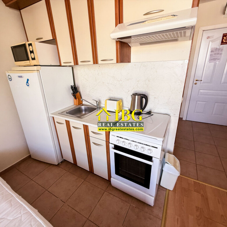Studio with Sea View | Crown Fort Club
