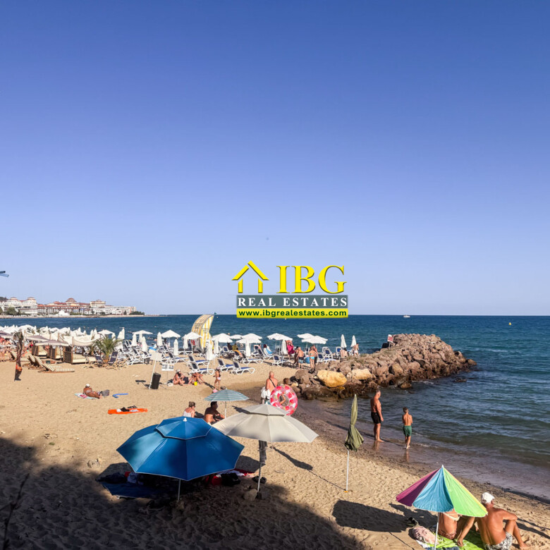Studio with Sea View | Crown Fort Club