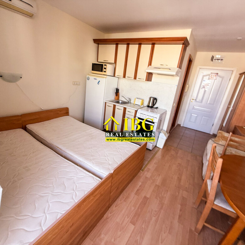 Studio with Sea View | Crown Fort Club