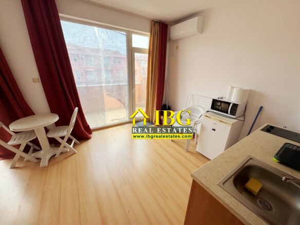 Reduced Price! Spacious Studio Easily Convertible into a 1-Bedroom | Sunny Day 6