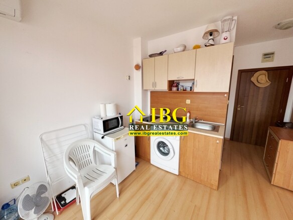 Reduced Price! Spacious Studio Easily Convertible into a 1-Bedroom | Sunny Day 6