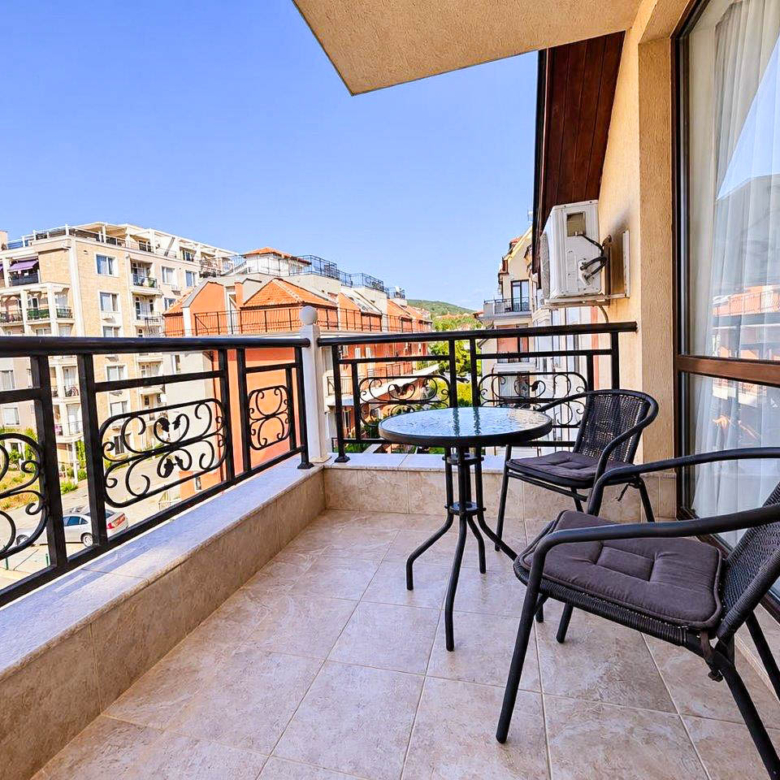 1-Bedroom Apartment in Excellent Condition with Mountain View | Raduga 1, Sveti Vlas
