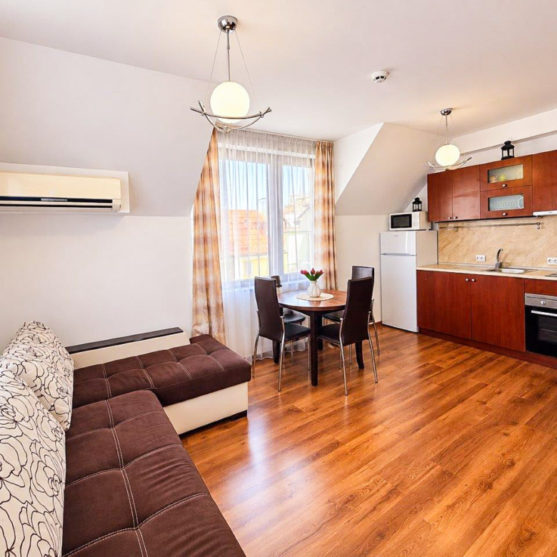 1-Bedroom Apartment in Excellent Condition with Mountain View | Raduga 1, Sveti Vlas