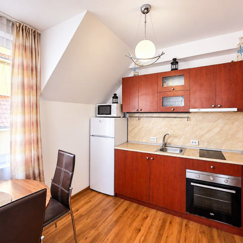 1-Bedroom Apartment in Excellent Condition with Mountain View | Raduga 1, Sveti Vlas
