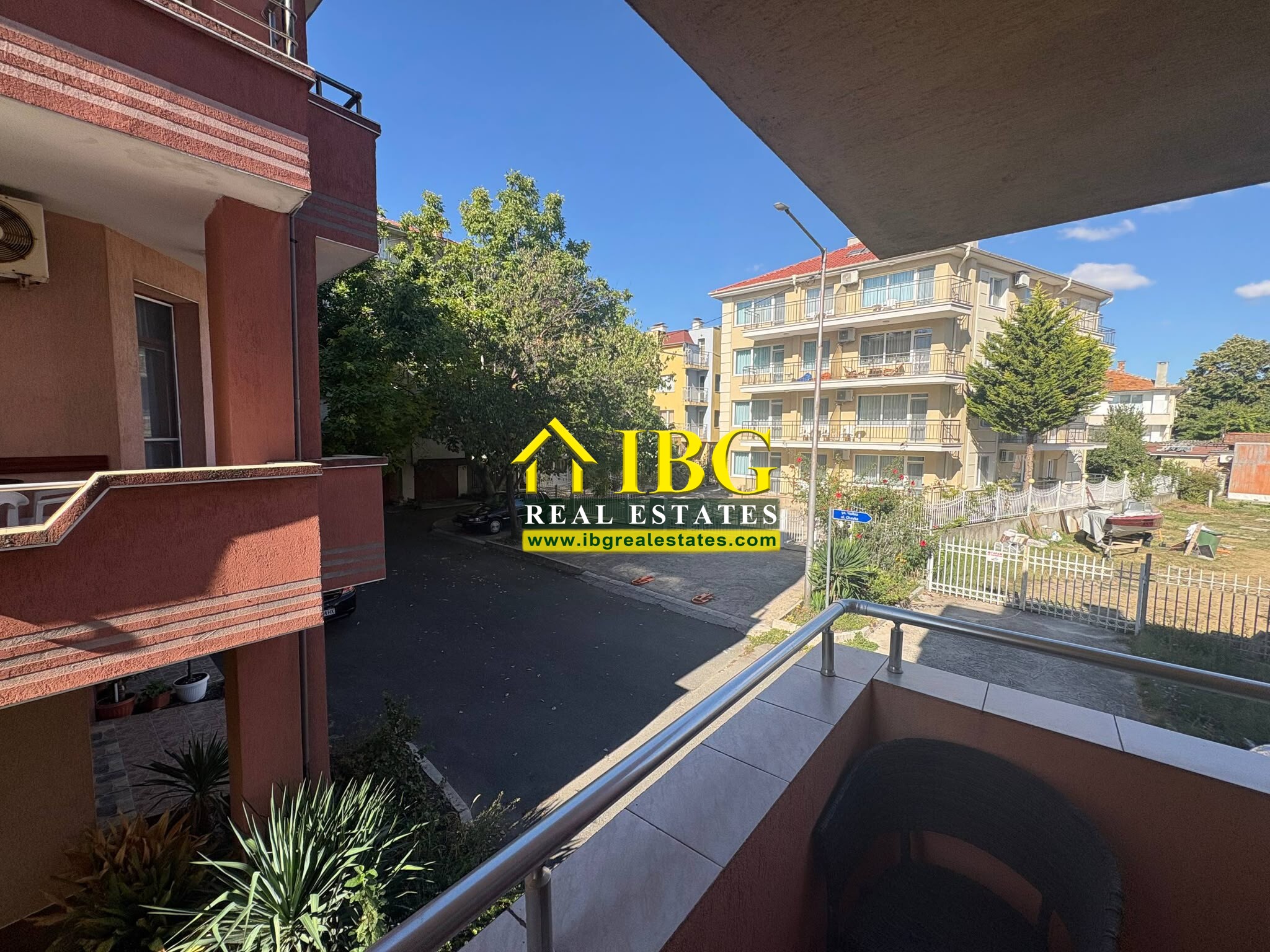 Spacious 3-Bedroom Apartment with Sea View – No Maintenance Fee | Only 100 m from the Beach, Ravda