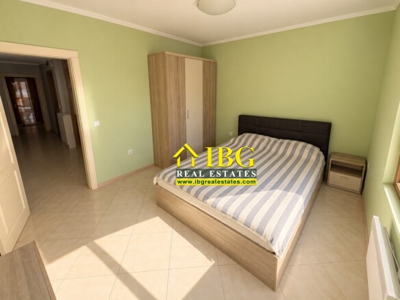 Spacious 3-Bedroom Apartment with Sea View – No Maintenance Fee | Only 100 m from the Beach, Ravda