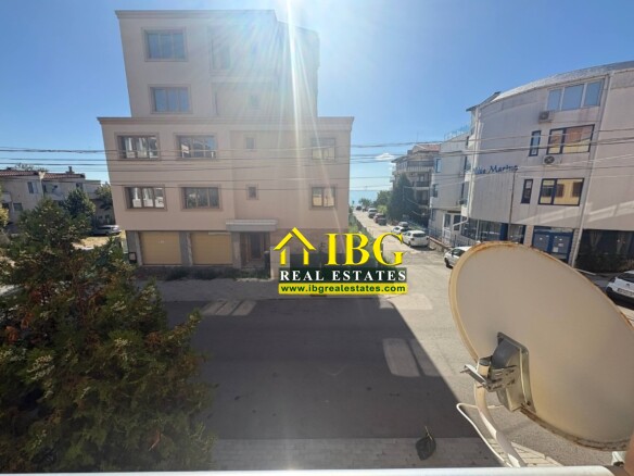 Spacious 3-Bedroom Apartment with Sea View – No Maintenance Fee | Only 100 m from the Beach, Ravda