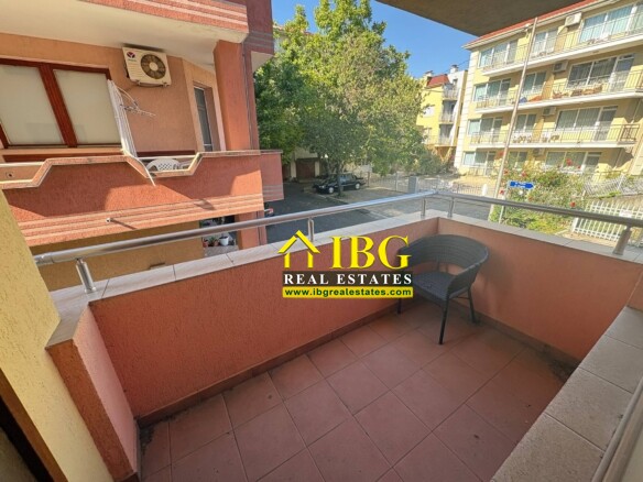 Spacious 3-Bedroom Apartment with Sea View – No Maintenance Fee | Only 100 m from the Beach, Ravda