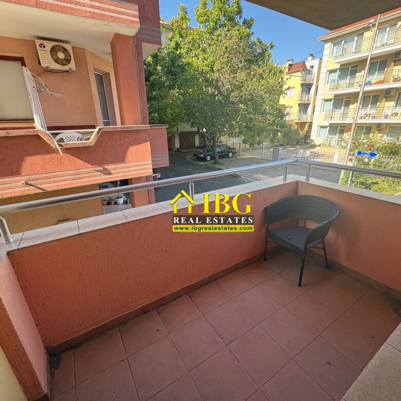 Spacious 3-Bedroom Apartment with Sea View – No Maintenance Fee | Only 100 m from the Beach, Ravda