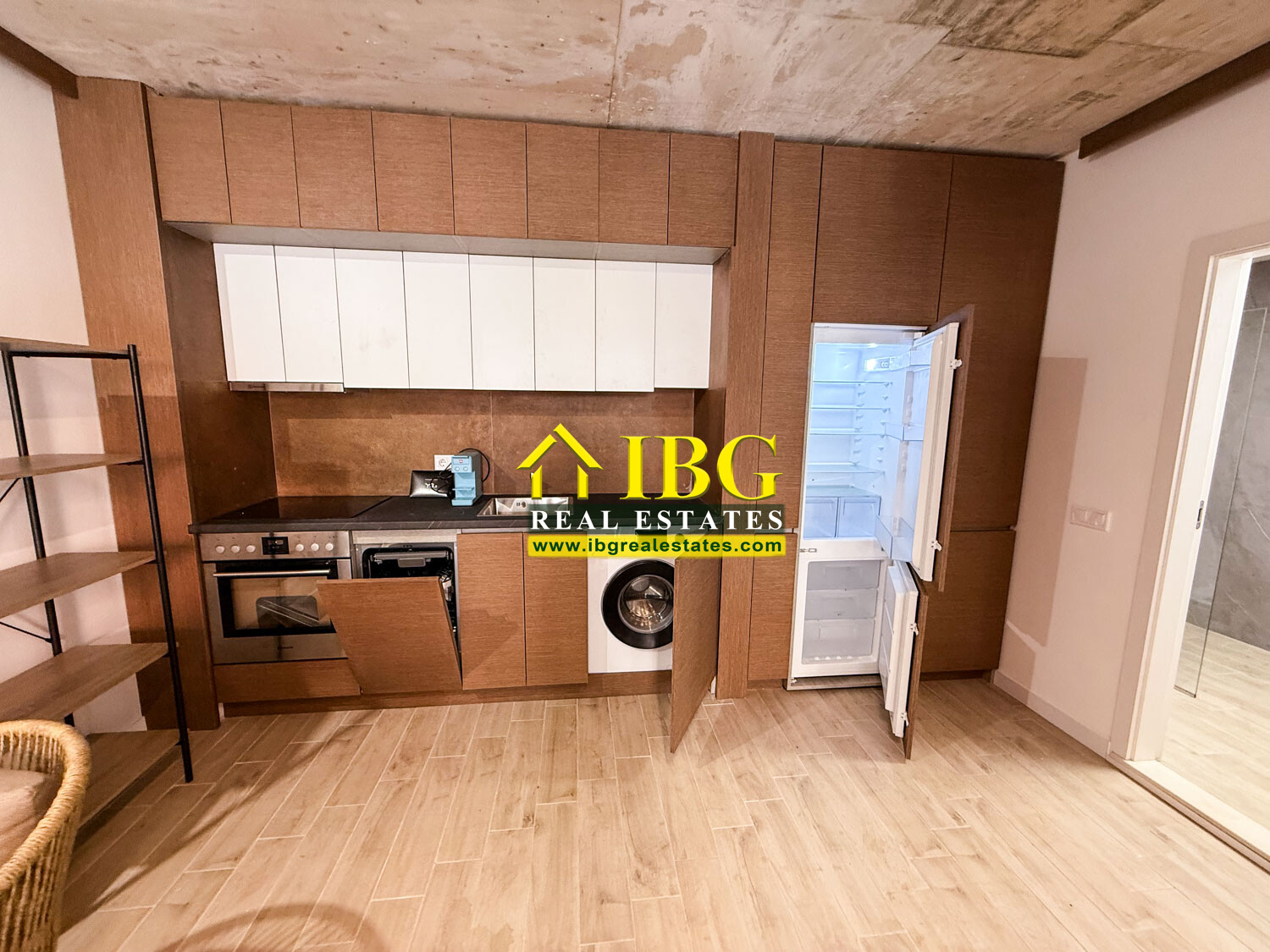 Apartment with Private Garden | Sunny View Central, Sunny Beach – Installment Payment Available