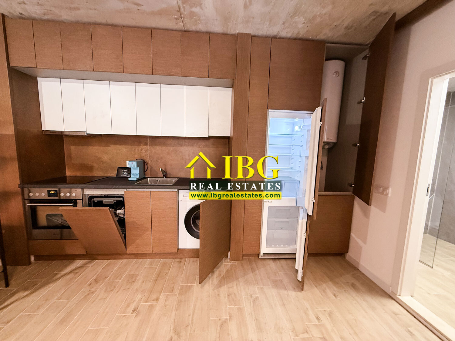 Apartment with Private Garden | Sunny View Central, Sunny Beach – Installment Payment Available