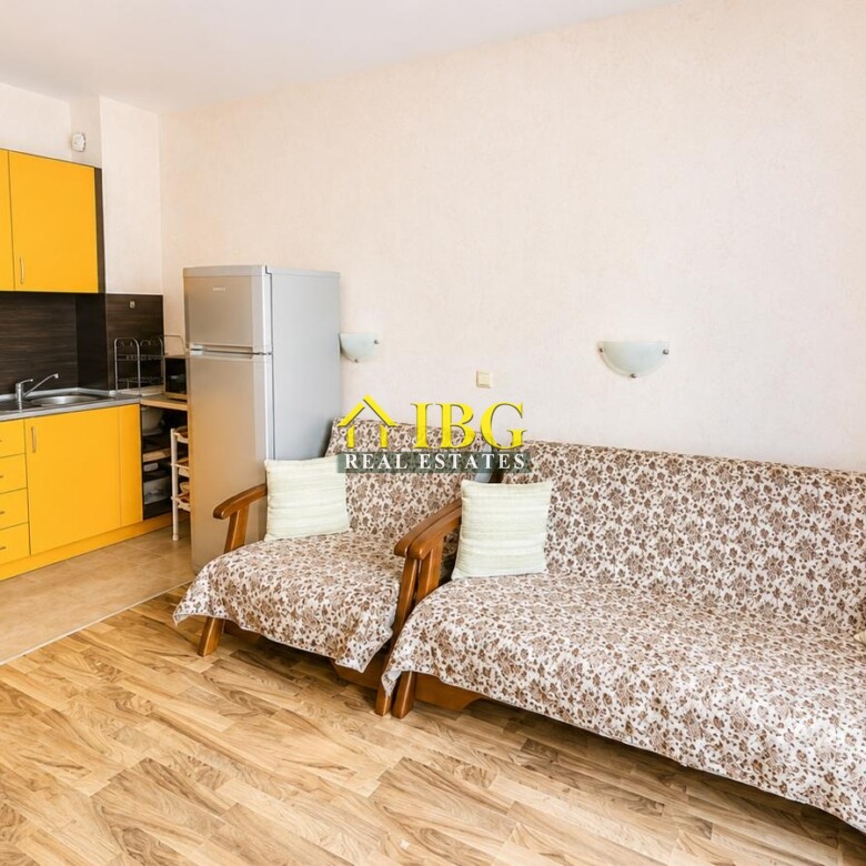 Ready to move in! Studio with Balcony in Sea Breeze, Sveti Vlas, 150 m. to the sea