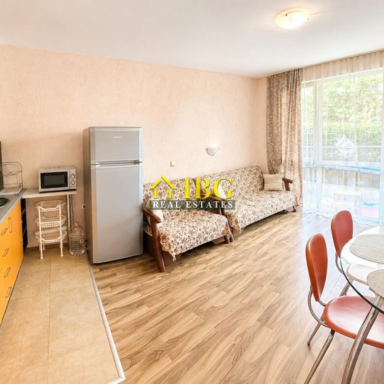 Ready to move in! Studio with Balcony in Sea Breeze, Sveti Vlas, 150 m. to the sea